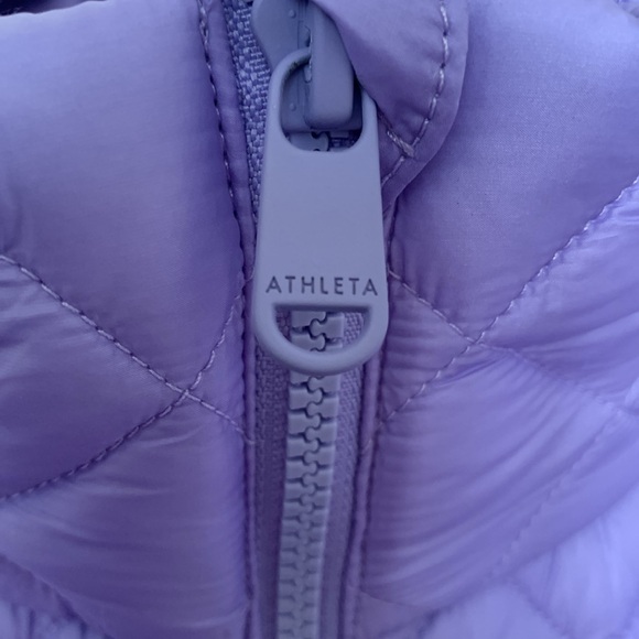 ❄️ATHLETA WHISPER WEIGHT FEATHERLESS QUILTED PUFFER JACKET❄️ - Picture 2 of 10